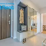 Glow Apartments, Apartmenty Nowa Leborska 公寓