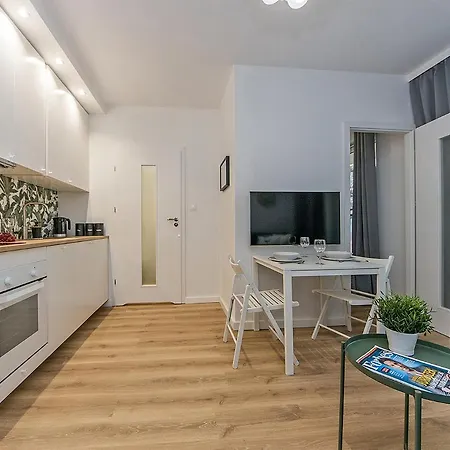 Glow Apartments, Apartmenty Nowa Leborska דירה