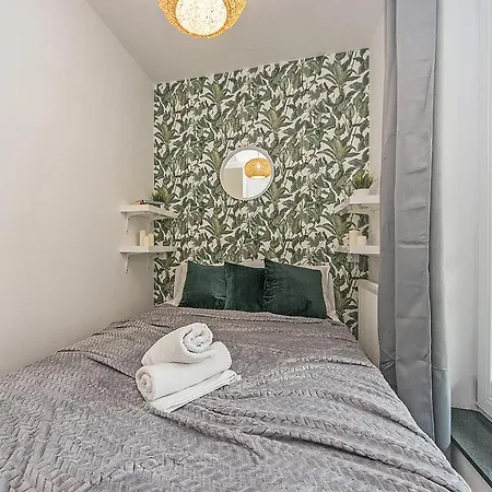 Glow Apartments, Apartmenty Nowa Leborska דירה *