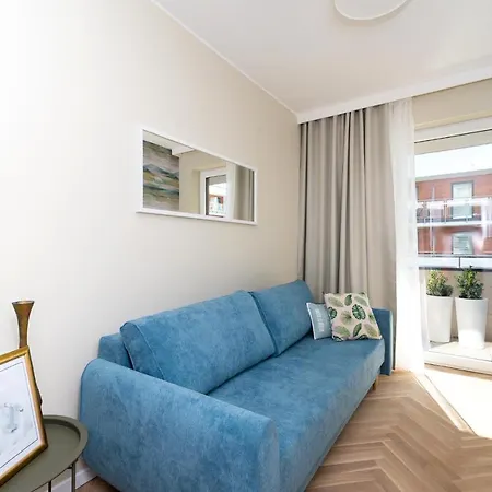 Glow Apartments, Apartmenty Nowa Leborska Apartment *