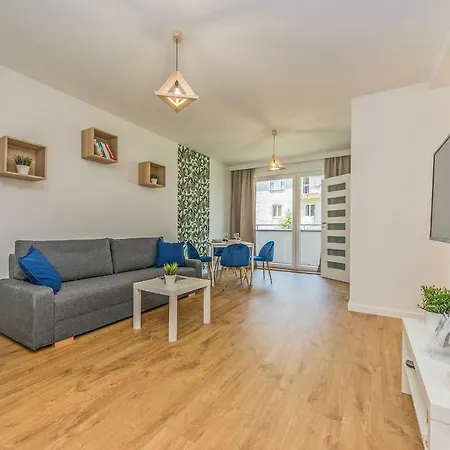 Glow Apartments, Apartmenty Nowa Leborska Apartment *